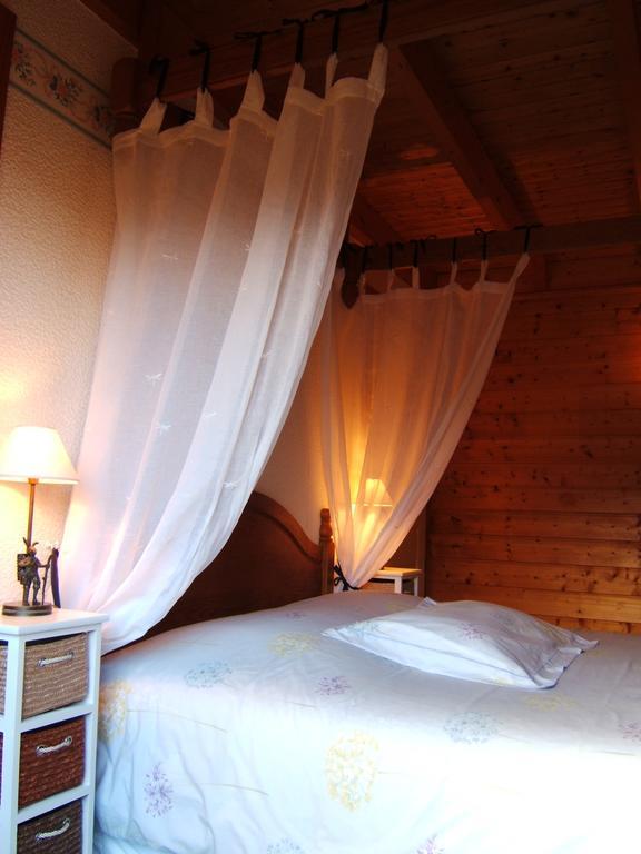 B&B Chalet L'Epinette Gérardmer Quarto foto