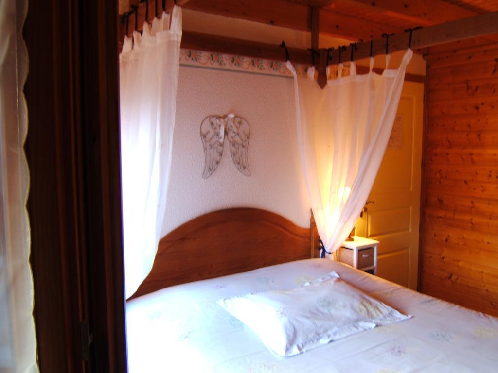 B&B Chalet L'Epinette Gérardmer Quarto foto