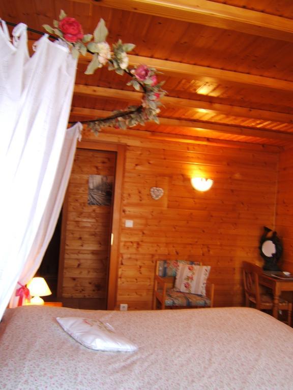 B&B Chalet L'Epinette Gérardmer Quarto foto